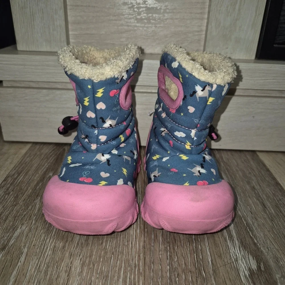 BOGS Kids Waterproof Insulated Boots Pink Unicorn Clouds Size Toddler 5